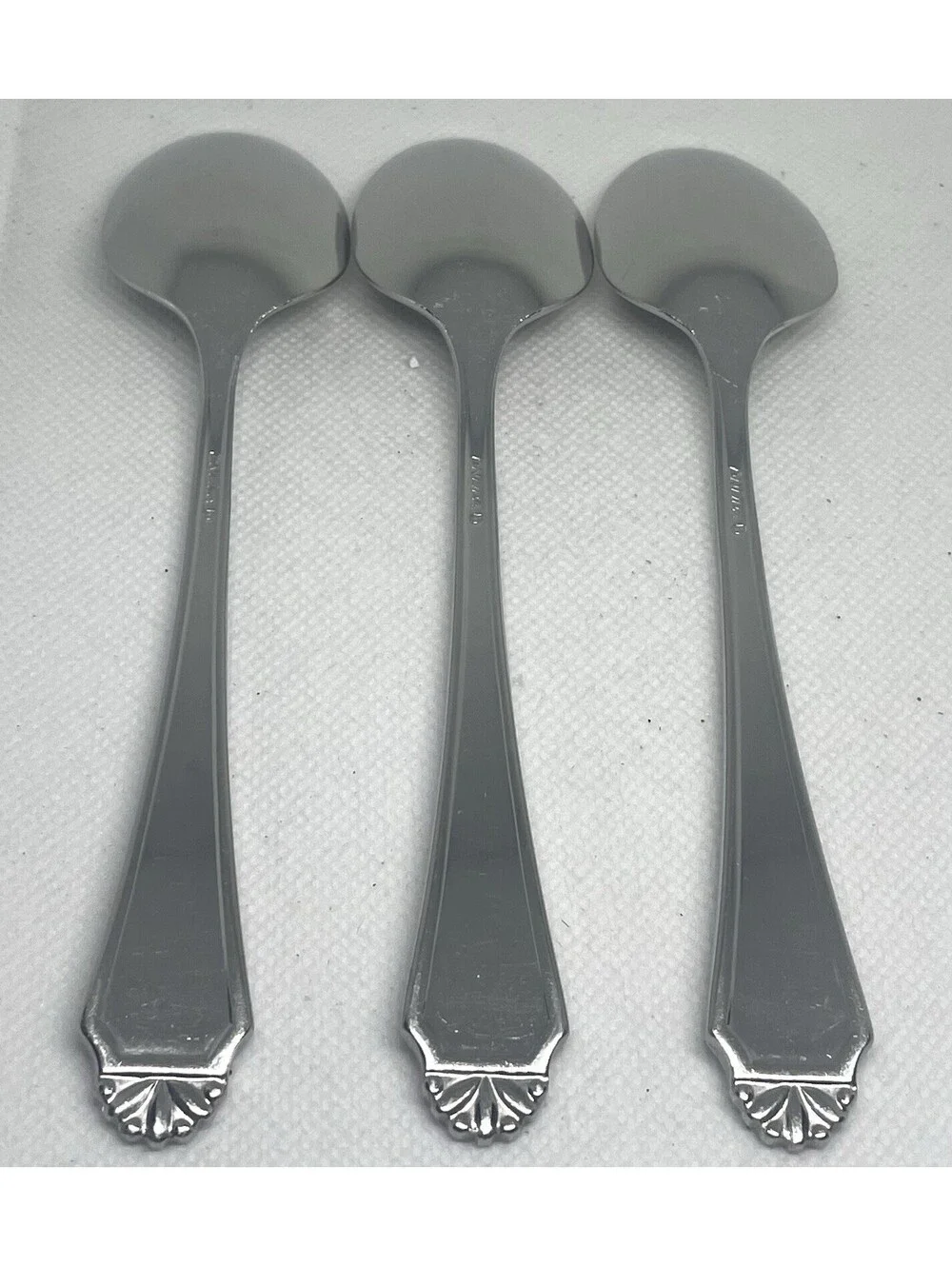 (3) Oneida Cube HENLEY Stainless Teaspoon Lot ~ 6 1/8”